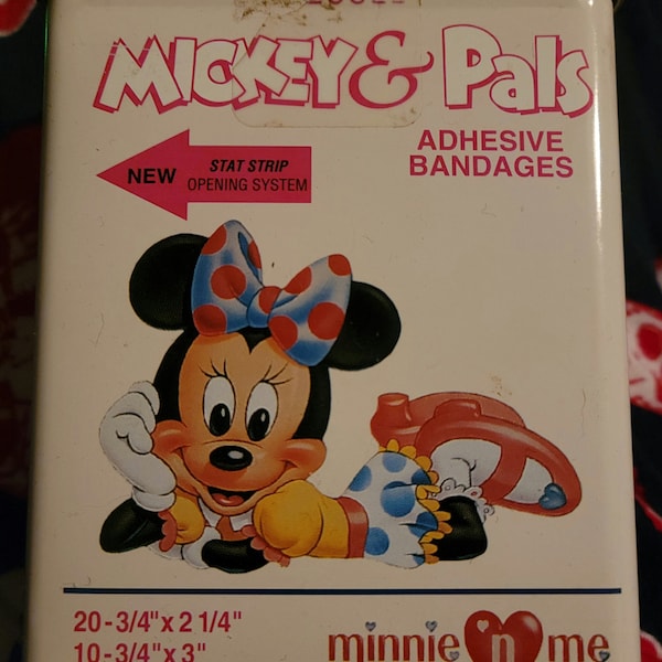 Mickey + Pals / Minnie + Me Tin Bandage Box