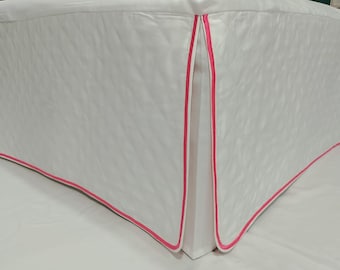 Diamond Quilted Edge Single embroidery bed skirt - 400 Thread Count