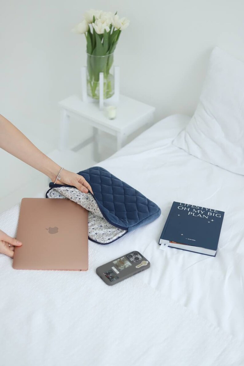 Sacoche fleurie pour ordinateur portable Sacoche rose fleurie pour ordinateur portable, pochette plate pour ordinateur portable Housse pour ordinateur portable Pochette pour ordinateur portable 13 pouces, Sac MacBook 14 pouces Adorable sacoche pour ordinateur portable image 2