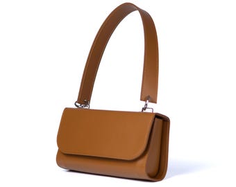 Brown Leather Baguette Bag | Classic Shoulder Purse for Women | Structured Leather Handbag | Everyday & Evening Bag