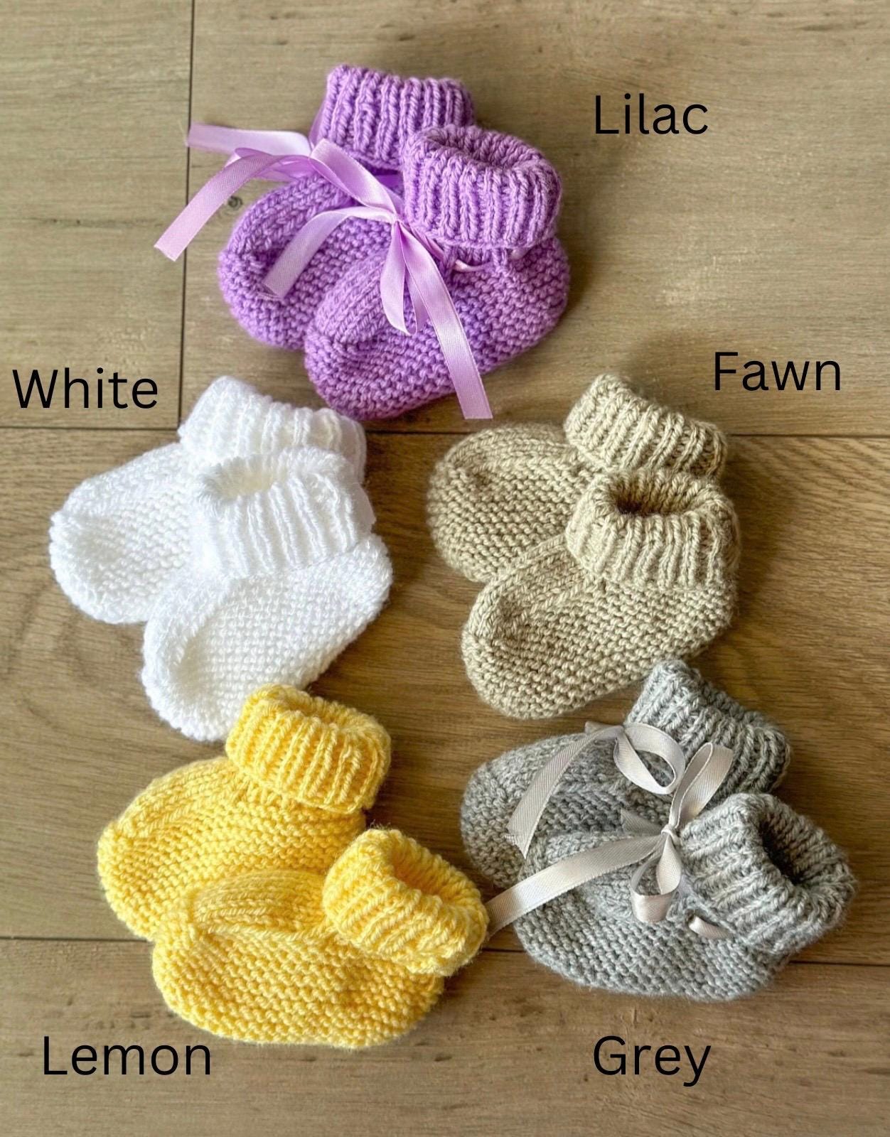 Knitted baby booties with ribbon - Thumbnail 5
