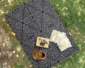 Black and White Rug, Outdoor Patio Rug, Plastic Straw Mat, Geometric Aztec Rug, Boho Balcony Decor, Waterproof Deck Rug, RV Camping Mat