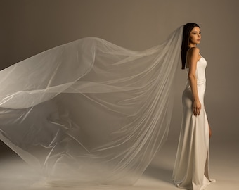 Tulle Wedding Veil, Dramatic Veil, Simple Bridal Veil, Plain Veil, Lightweight Veil, Etsy Wedding Veils, Simple Sheer Veil