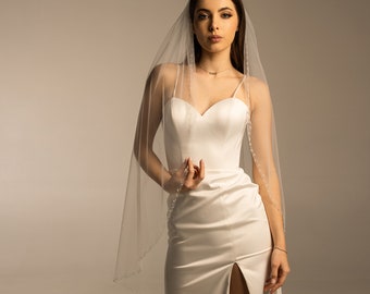Beaded Edge Chapel Wedding Veil | Simple Ivory Bridal Veil | Elegant Mid Length Accessory with Beaded Trim for Bride