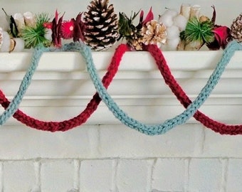 Knitted Yarn Garland, Christmas Tree Garland, Holiday Garland