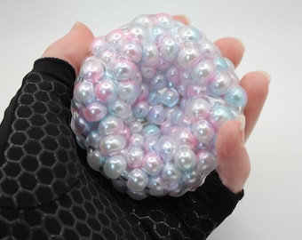 Crunchy sensory stress ball