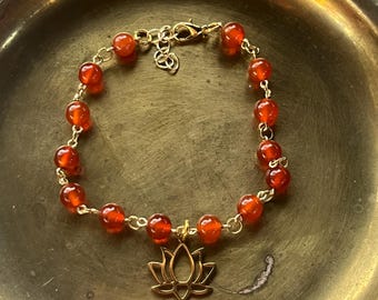 Handmade Carnelian Beaded Bracelet With Lotus Charm