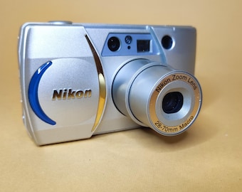 Nikon Lite Touch Zoom 70WS AF 35mm Film Point and Shoot Camera Tested