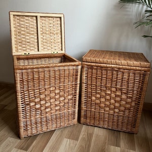 ラタン製　ランドリーバスケット 手作りのラタン製ランドリーバスケット（蓋付き）、環境に優しい