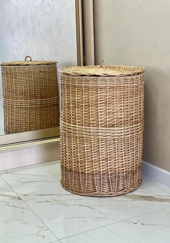 Natürlicher Rattan-Wäschekorb mit Deckel umweltfreundlicher Korb-Spielzeug Aufbewahrungskorb Wäschekorb Korb-Badezimmer-Organizer