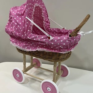handgemaakte rieten poppenwagen natuurlijke kinderwagen poppenwagen kraamcadeau milieuvriendelijk babymeisje cadeau gevoerde rieten kinderwagen