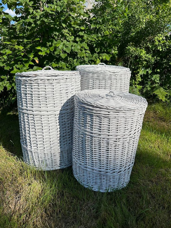 White Wicker Laundry Hamper Storage Basket With Lid Natural Rattan Handmade Round Laundry Basket Holder Hamper Bathroom Organizer Basket Etsy