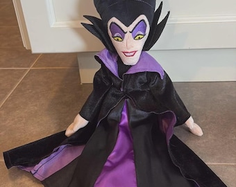 ディズニーストア 眠れる森の美女 マレフィセント 大型ヴィランの