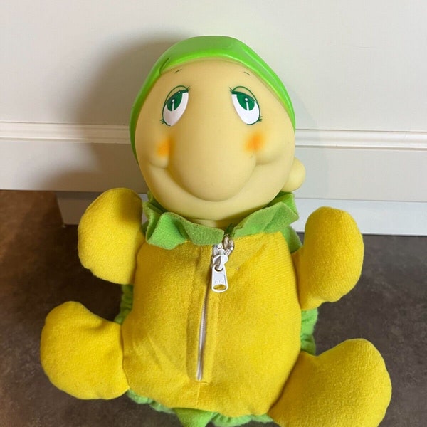 1991 Glow Worm Hug Me Glo Kids Soft Plush Green Turtle Soma NO LIGHT