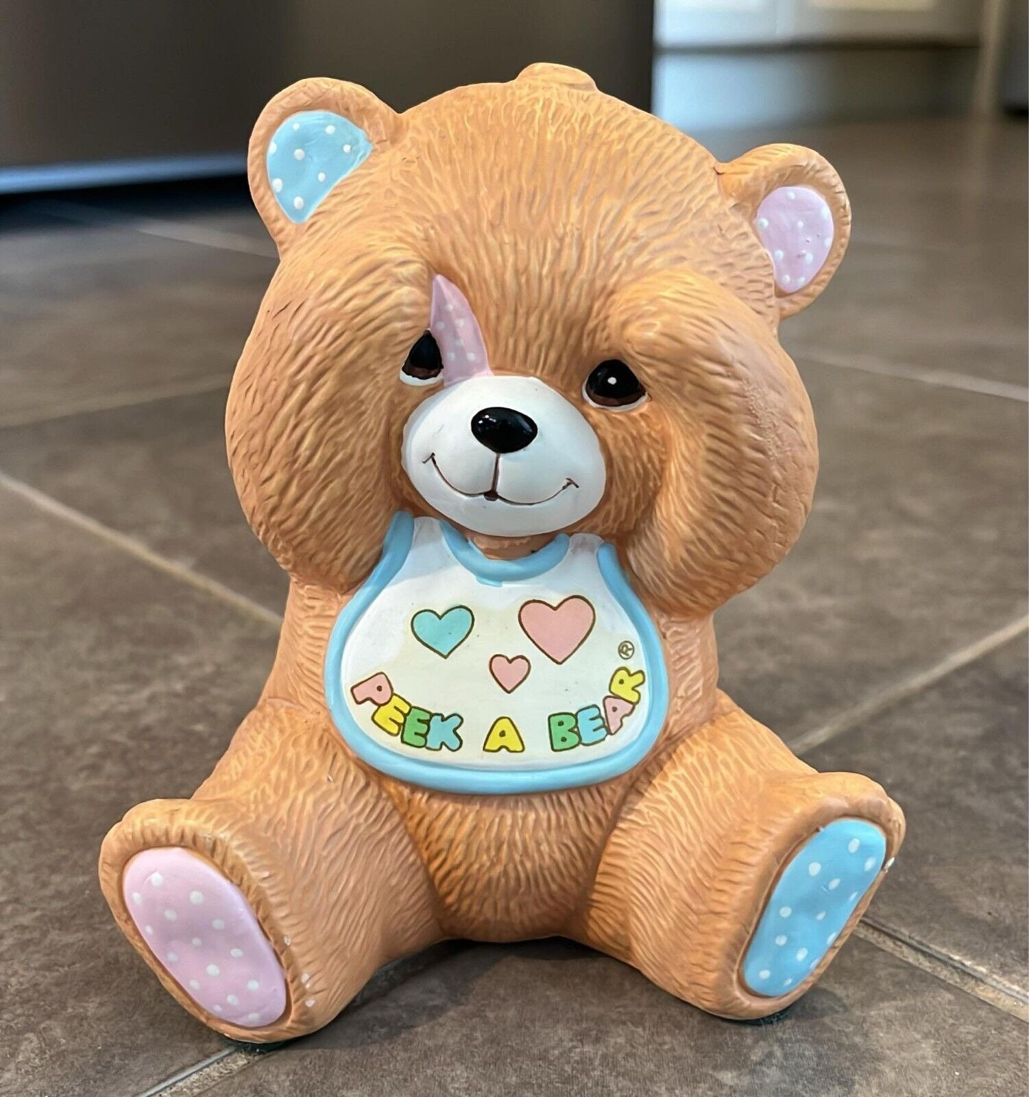 Vintage 1983 Enesco PEEK A BEAR Coin Bank Figurine 5.5 Inch