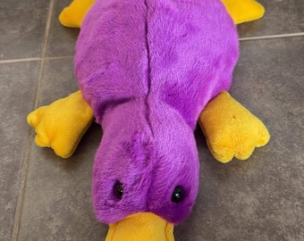 1998 TY Beanie Buddies Patti Platypus Purple Yellow 14 Inch Plush no tag
