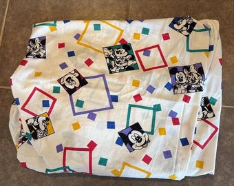 Vintage Walt Disney Mickey Mouse And Minnie Mouse Themed Fitted Crib Sheet