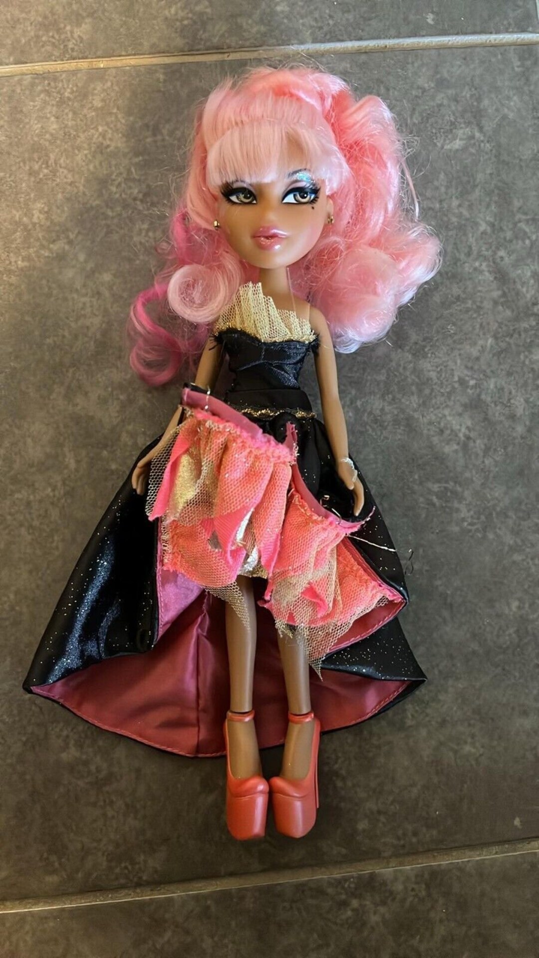Bratz Chic Mystique Yasmin Doll Missing Wings Etsy