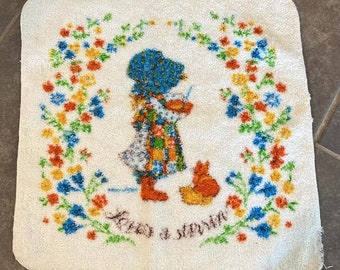 Vintage HOLLY HOBBIE Love's a Stirrin Cannon Wash Cloth ¡LEER!