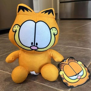Peluche en peluche chat à grosse tête Garfield 7 po.