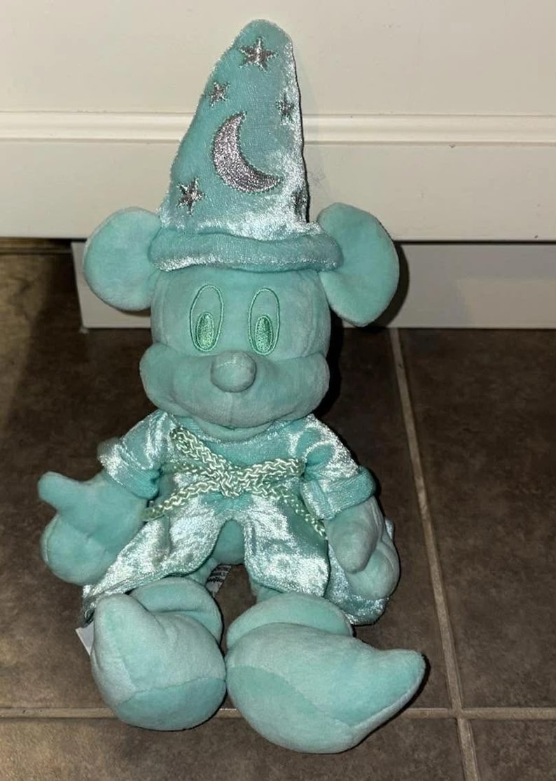 Peluche de hechicero verde menta de Mickey Mouse de Disney de 12 pulgadas imagen 1
