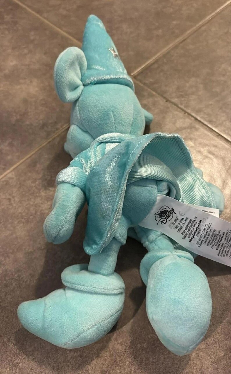 Peluche de hechicero verde menta de Mickey Mouse de Disney de 12 pulgadas imagen 3