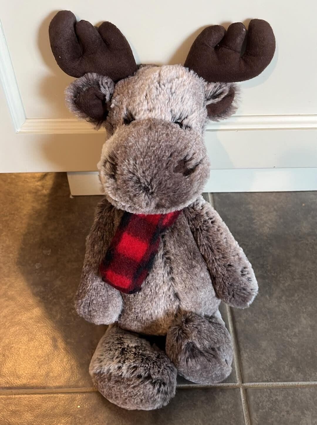 ぬいぐるみ  Bashful Marty Moose scarf Jellycat London Marty Moose Woodland Plush Stuffed Animal Scarf