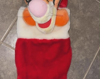 Peluche navideño de Tigger de Disney con cabeza 3D de 45 cm