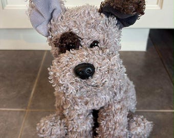 犬のぬいぐるみ、マクドナルドのハッピーセット2005 犬のぬいぐるみ