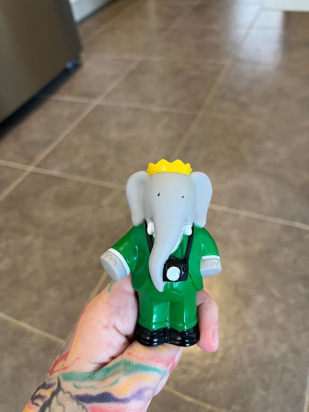 King Babar the Elephant Rubber Figure Camera Arbys Meal Toy 1990 De