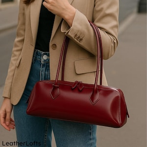 Genuine Leather Baguette Bag – Small Shoulder Purse – Vintage-Inspired Underarm Tote – Elegant Top Handle Handbag – Gift for Her