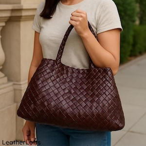 Handmade hand-woven first-layer cowhide shoulder bag, Soft Leather bag ,Gift for Wife,Gift for Mom，Mother&#39;s Day Gifts