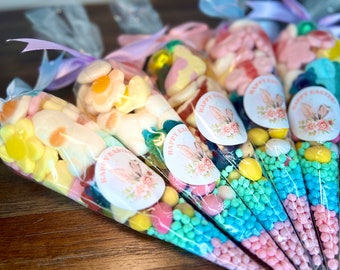 Cône sucré de Pâques fait main, sachet de friandises à choisir dans un mélange, cadeau de bonbons de Pâques, délices sucrés, cadeaux de Pâques, cadeau de Pâques pour enfants, cueillette à la main