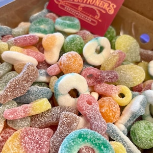 Mega Sour Sweet Box | 800g or 1kg | Extreme Sour Sweets Mix | Optional Personalised Sticker | Sour Candy Gift Hamper