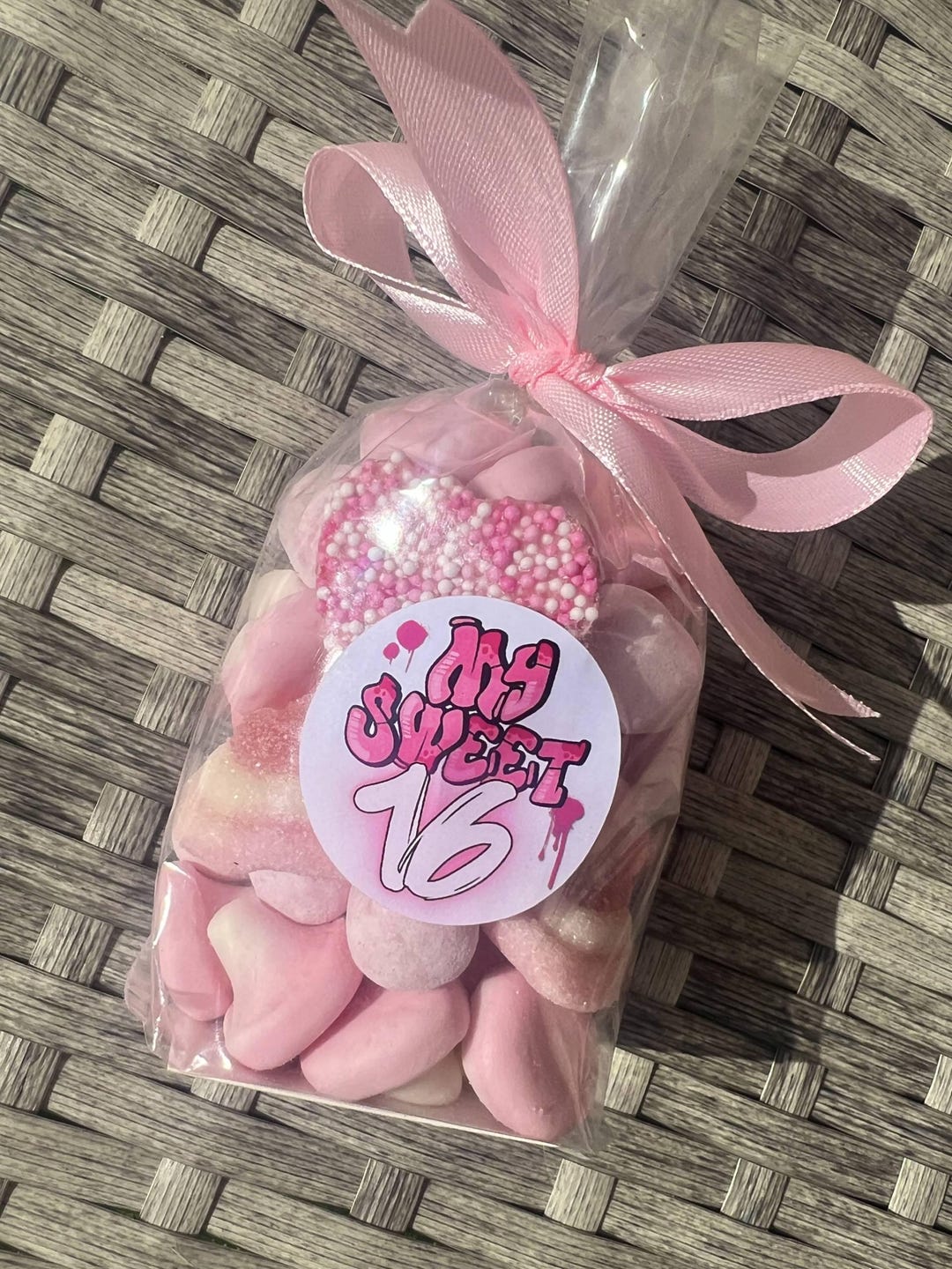 Pink Graffiti Sweet 16 Favors | Party Bag Candy Cone - Etsy