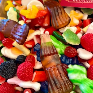 Jelly Sweet Gift Box | 800g or 1kg | Optional Personalised Sticker | Fruity Chewy Sweets Hamper | Gummy Treat Box Gift