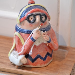 Ceramic figurine - Handiwork Hedwig - Handmade character