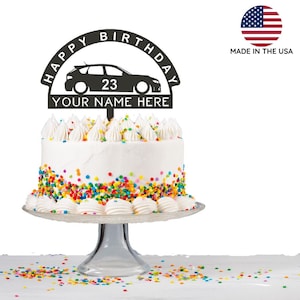 Topo de bolo de aniversário | Topo de bolo GH | Topo de bolo personalizado | topper de carro temático de carro | topper de bolo de aniversário de carro