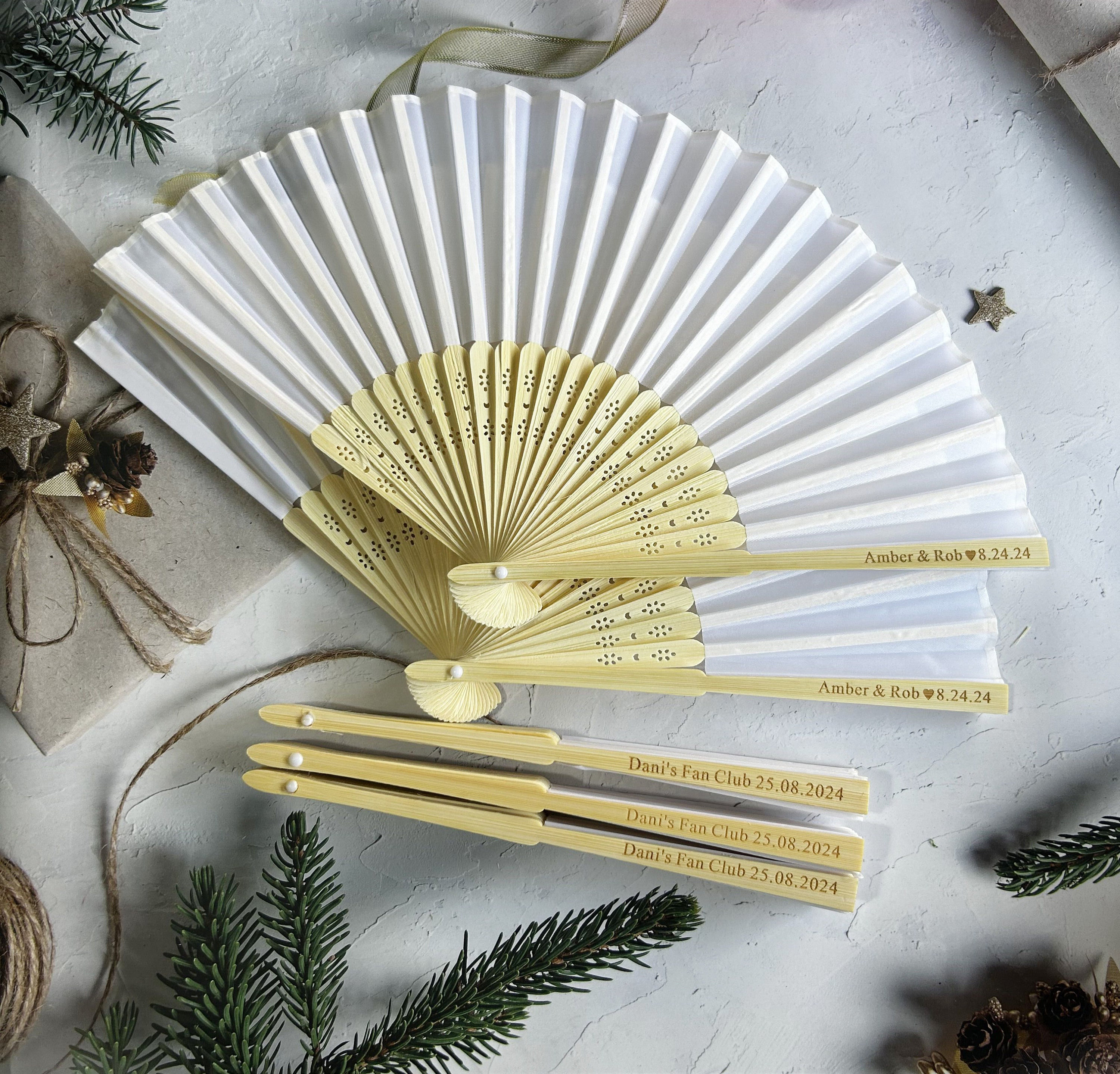 Dolce & Gabbana Yellow Gold and White Printed Hand Fan White and Gold Hand Fan - Etsy main image 4