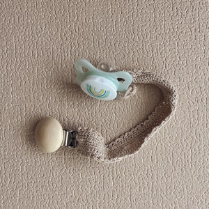 pacifier chain