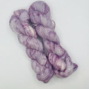 Suri Alpaca Silk | Hand-Dyed Yarn | Lace - 50g | Violet Fog