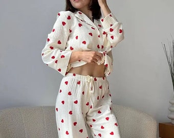 Women 2 Piece Pajama Set Heart Print Long Sleeves