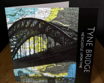 Karta urodzinowa z pozdrowieniami z mostu Tyne. Rysunek piórem na mapie. Puste wnętrze