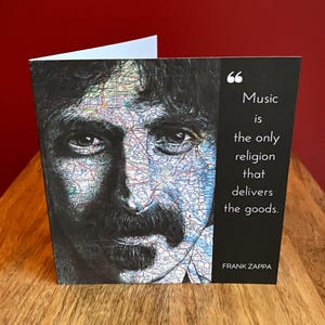 Op Frank Zappa geïnspireerde verjaardagsgroet. Tekening op de kaart van Baltimore. Blanco binnenkant