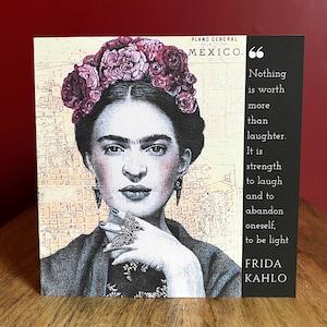 Carte d'anniversaire inspirée de Frida Kahlo. Dessin sur la carte du Mexique. Blanc à l'intérieur