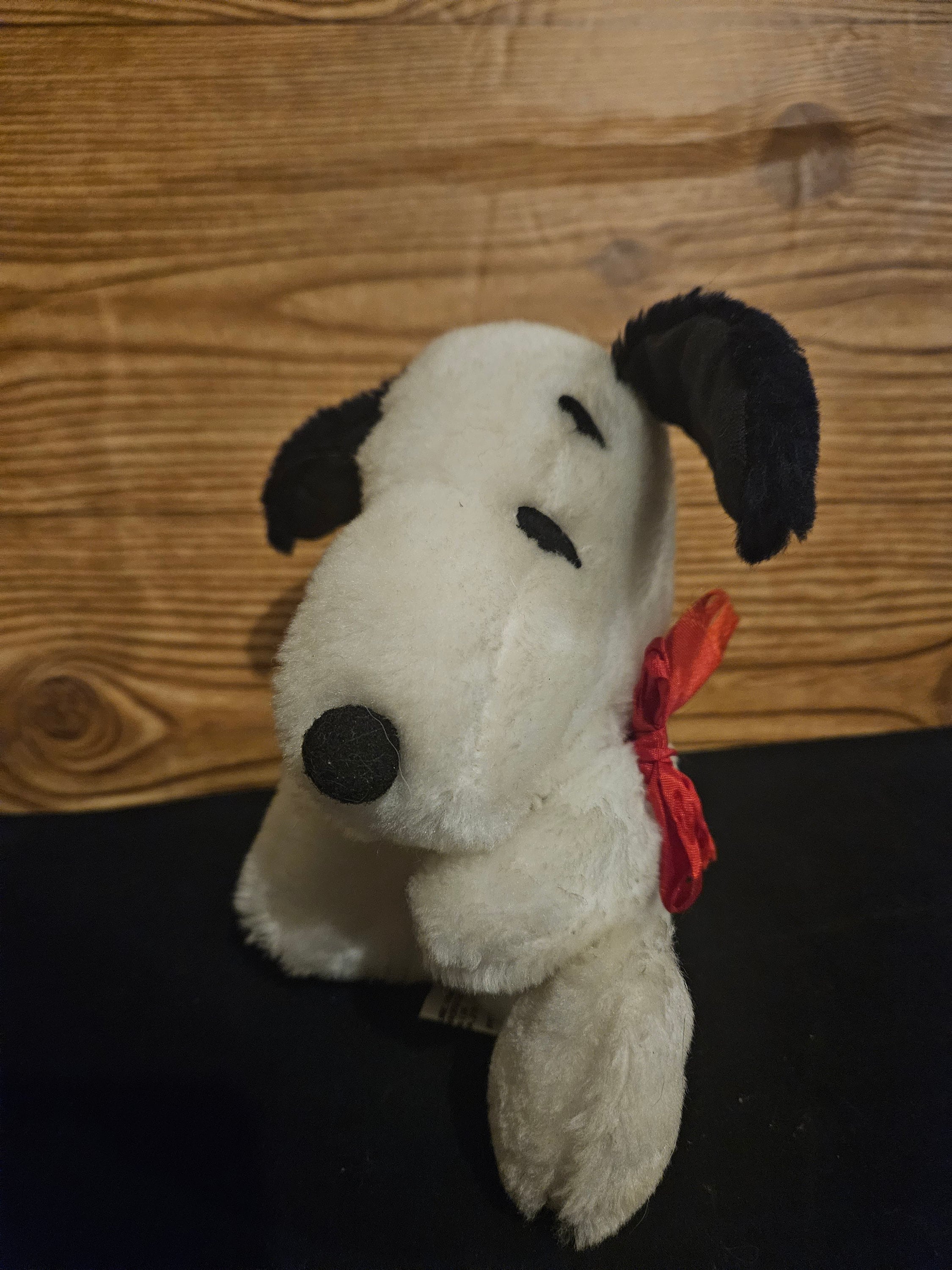 Animal de peluche Snoopy vintage. Perro Blanco De Dibujos Animados En Avión  Rojo, Bufanda Amarilla. 1968 Sindicato United Feature. Regalo Grandmacore  para coleccionista. -  México