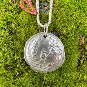 Poppy Baguette Pendant Necklace