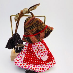 Sunbonnet Sue Schlüsselhalter, süße Schlüsselabdeckung, Schlüsseltasche, Patchwork, Schlüsseletui der Baumwollstoff, gesteppte Schlüsseltasche, Geschenk für sie