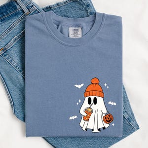 Comfort Colors® Сute Ghost Coffee Shirt, Сute Little Ghost Iced Coffee t-shirt, Boo Ghost Shirt, Ghost Coffee Shirt, Halloween Coffee Lovers