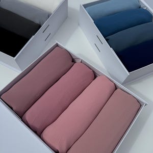 Texurted Chiffon Hijab Set - Gift Box Set of 4 - Premium Set of Hijabs in 20 Beautiful Colours